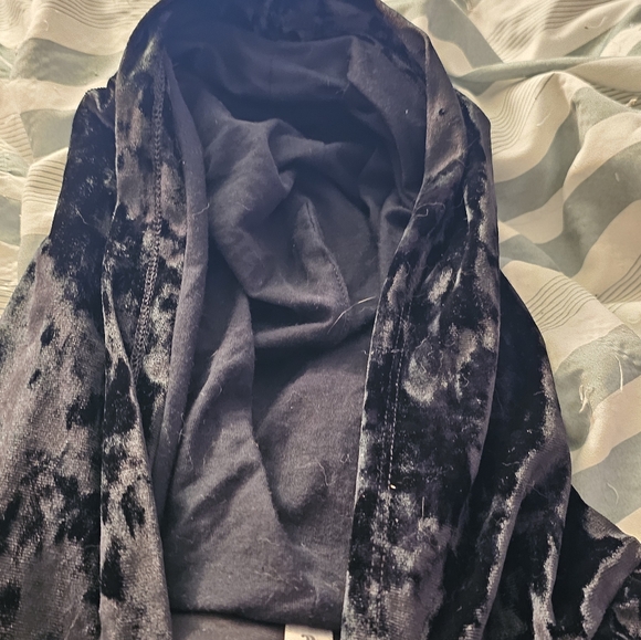 Fabletics Cropped Hoodies Velour Black Size M - Picture 6 of 8